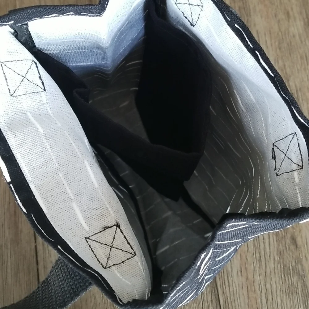 NIP Thirty-one twice as nice tote - Picture 3 of 7